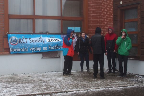 Novoroční výstup na Kozákov 2016